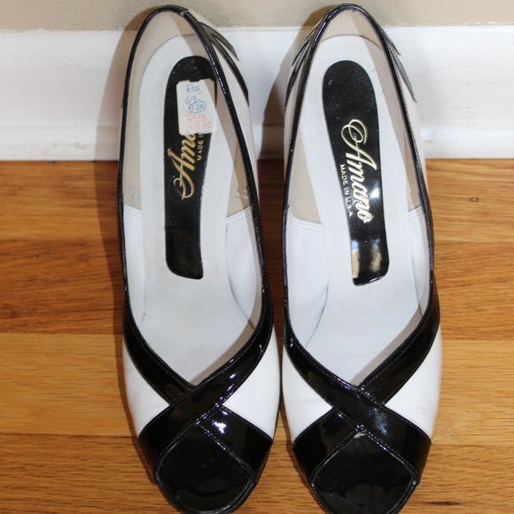 Vintage Amano Black/White Peep Toe Leather Heels Shoe USA Made Women's 9 AA - Picture 8 of 15
